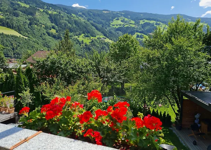 In Aschau With Zillertal Views Appartamento *